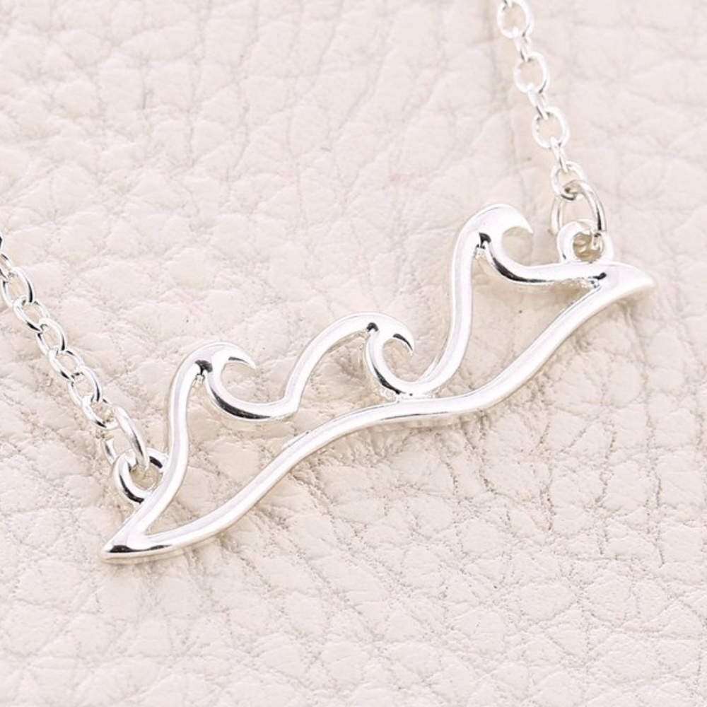Ocean Wave Pendant Necklace Gold and Silver - Picture 4 of 8
